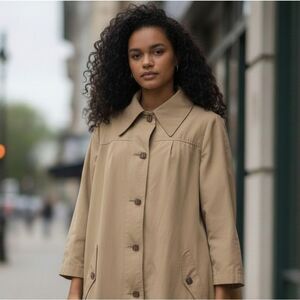 Vintage 1970s Gucci Tan A-Line Coat with Enamel Buttons, Size 50